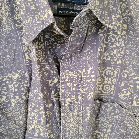 Van Heusen Over-Easy Blue Gray Bandana Print Hawaiian Shirt Size XL - Picture 3 of 8